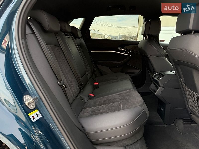 Внедорожник / Кроссовер Audi e-tron 2020 в Львове