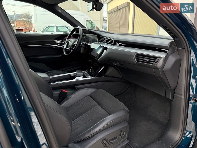 Внедорожник / Кроссовер Audi e-tron 2020 в Львове