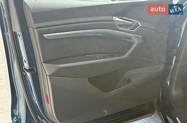 Внедорожник / Кроссовер Audi e-tron 2021 в Городке