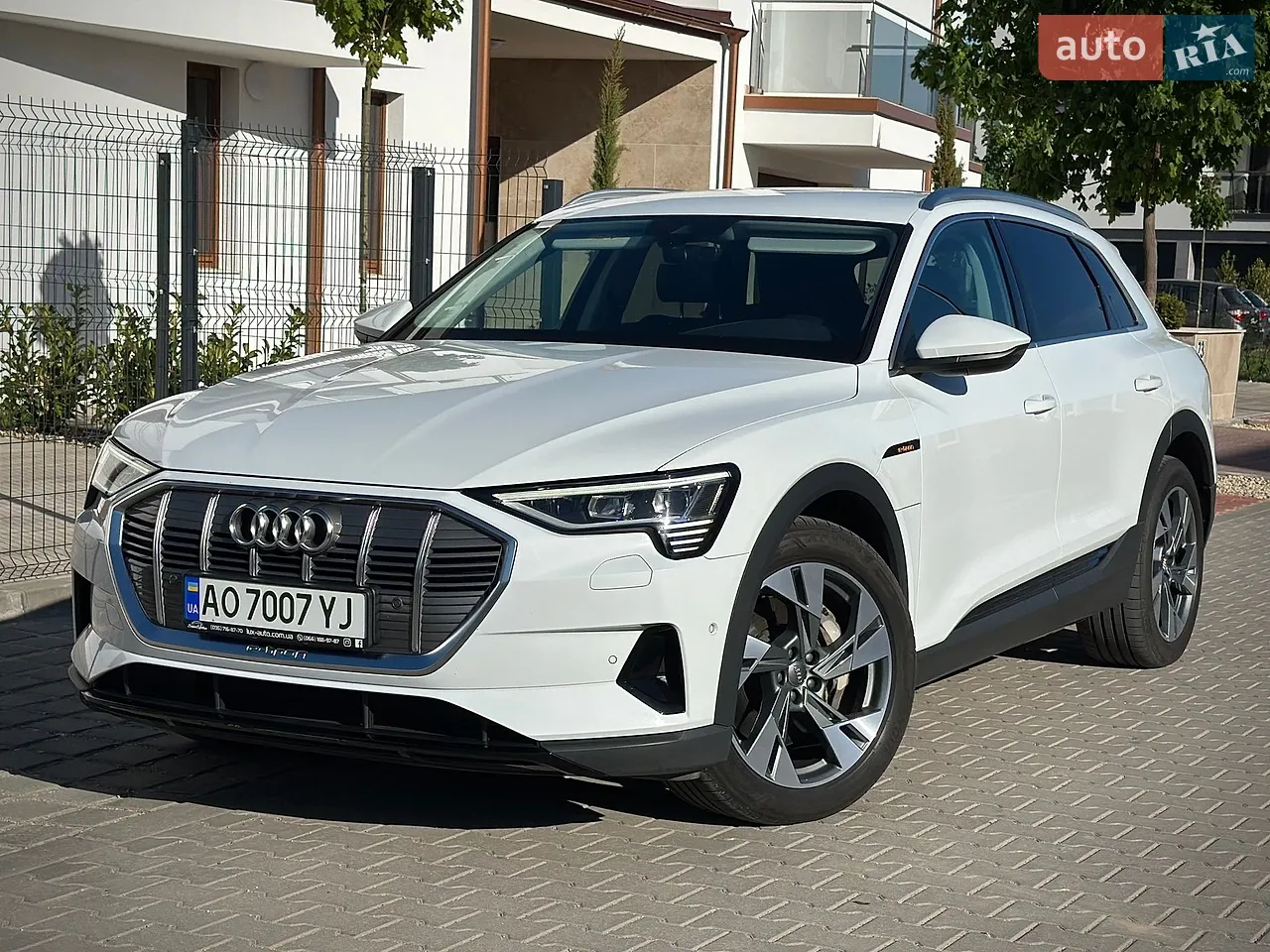 2019 Audi e-tron - мініатюра 15