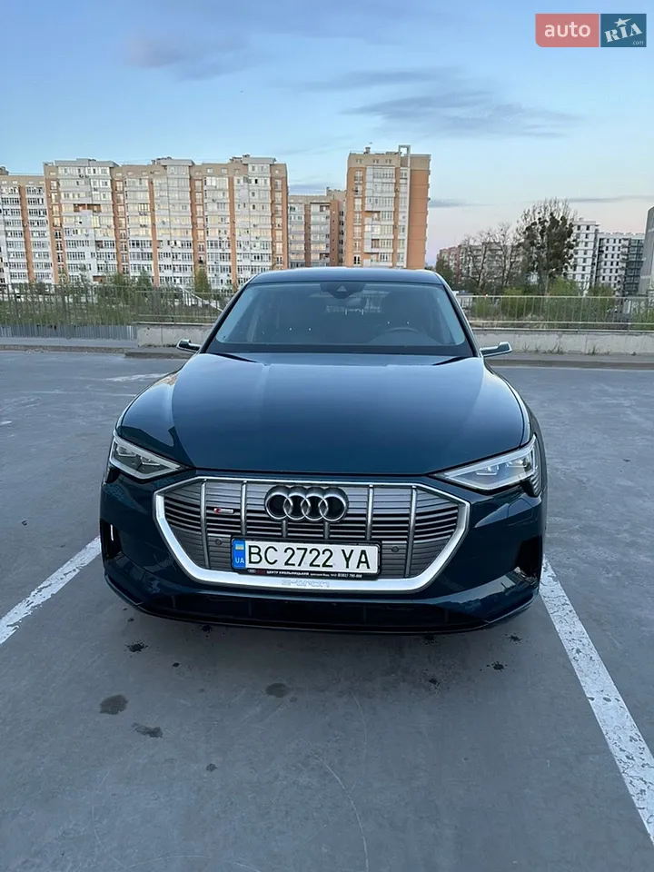 2022 Audi e-tron - мініатюра 11