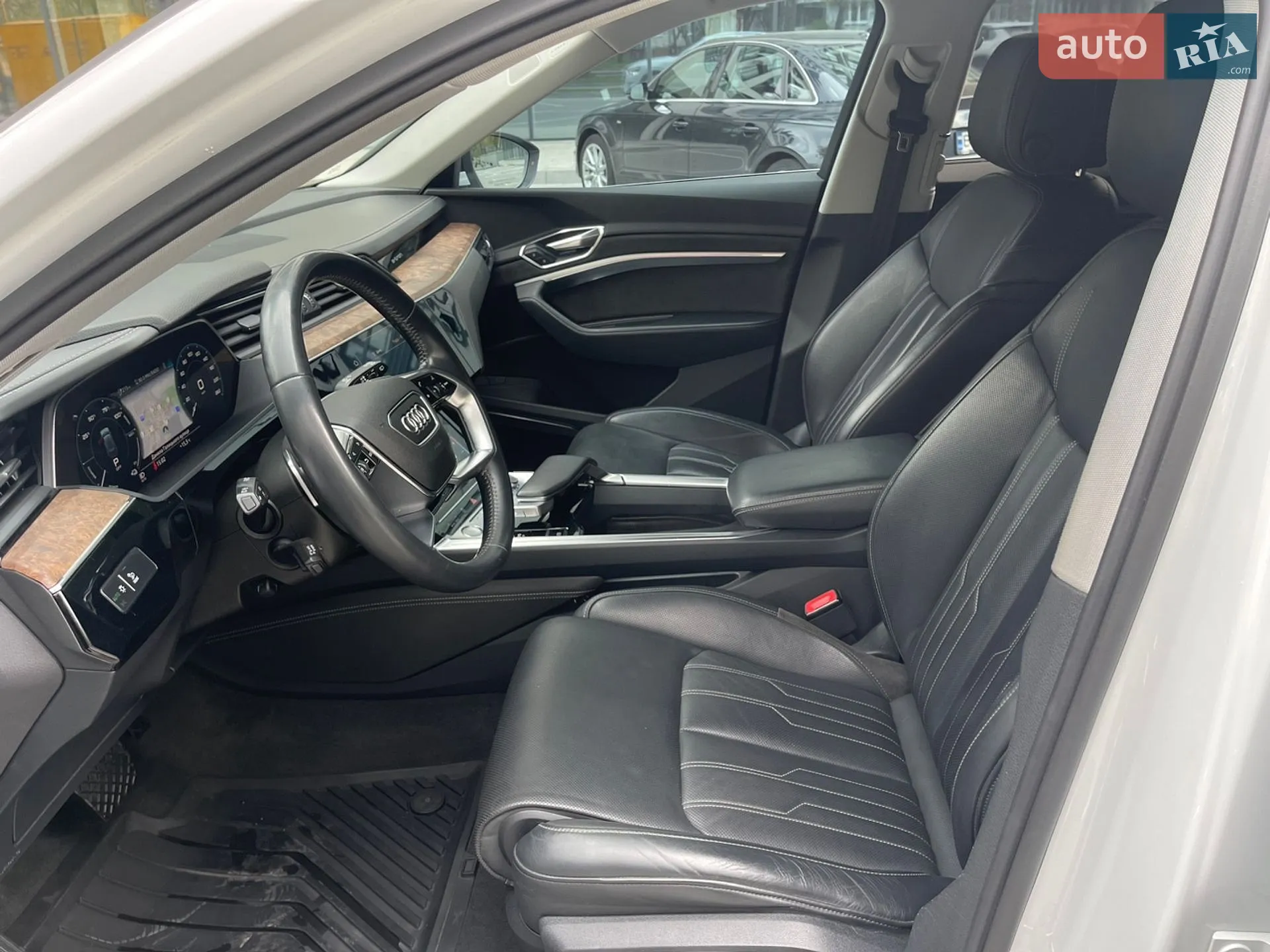 2019 Audi e-tron - мініатюра 18