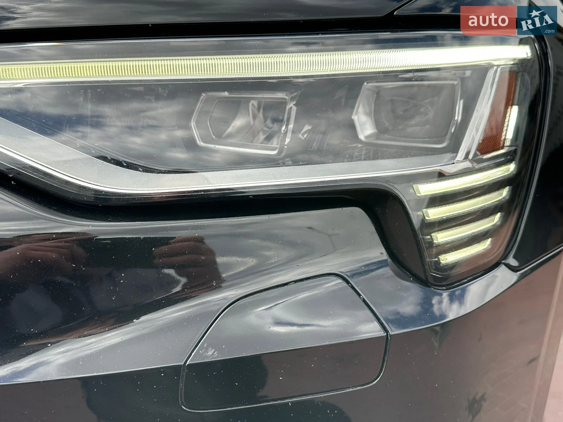 Audi e-tron 2022 VIN WA1AAAGE2NB028512 фото оголошення 18 з 39