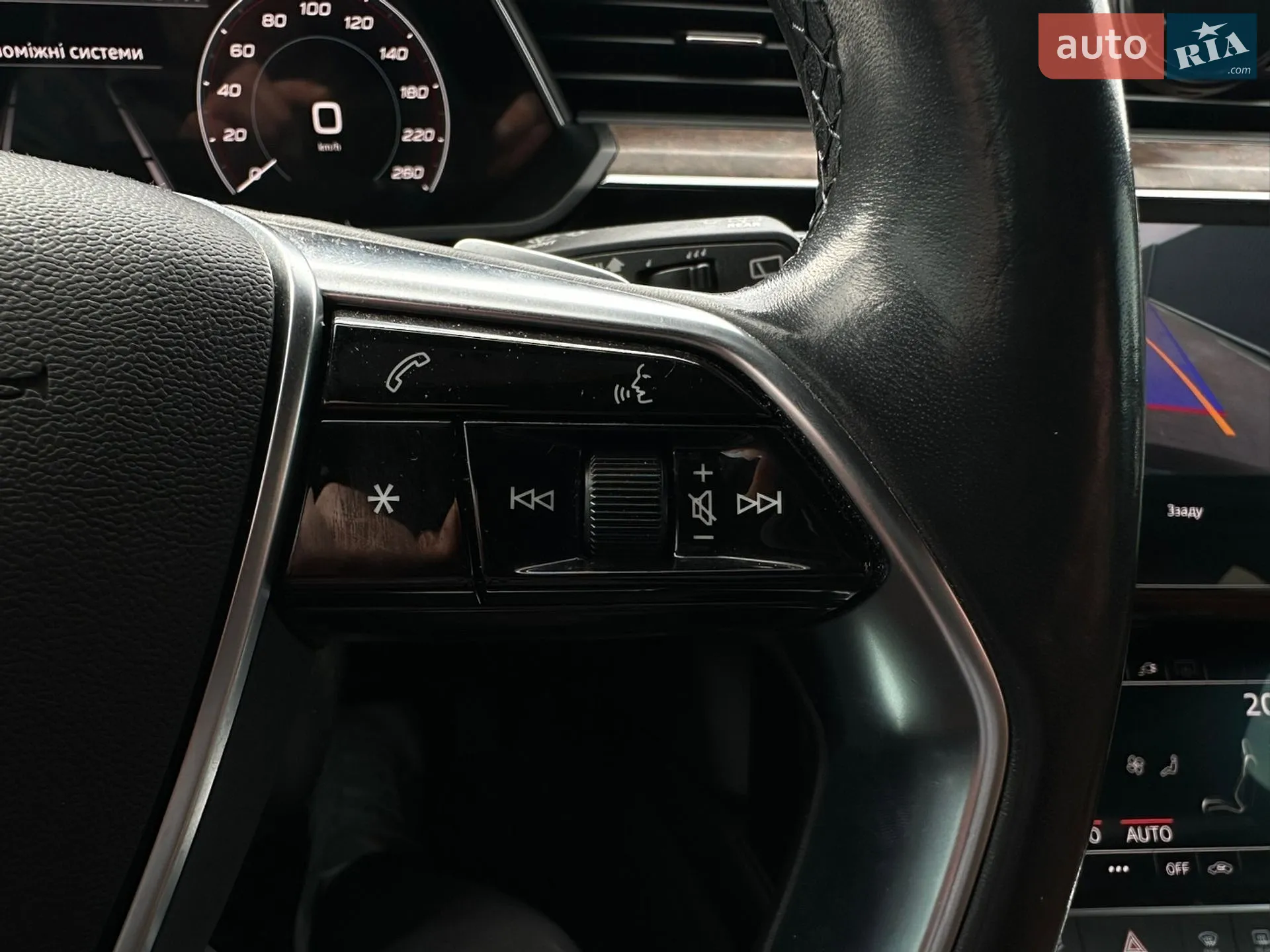Audi e-tron 2022 VIN WA1AAAGE2NB028512 фото оголошення 24 з 39