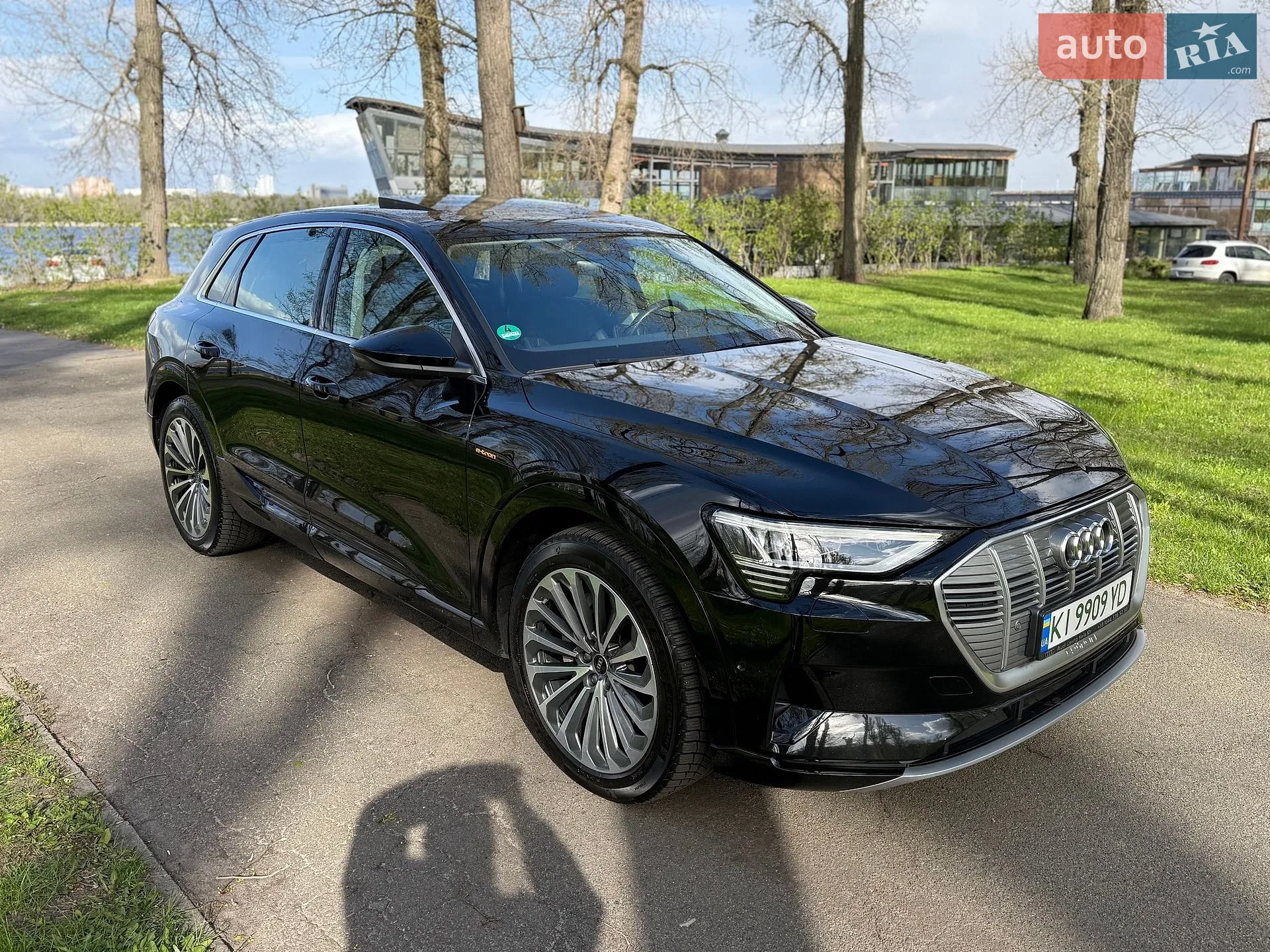 2021 Audi e-tron - мініатюра 6