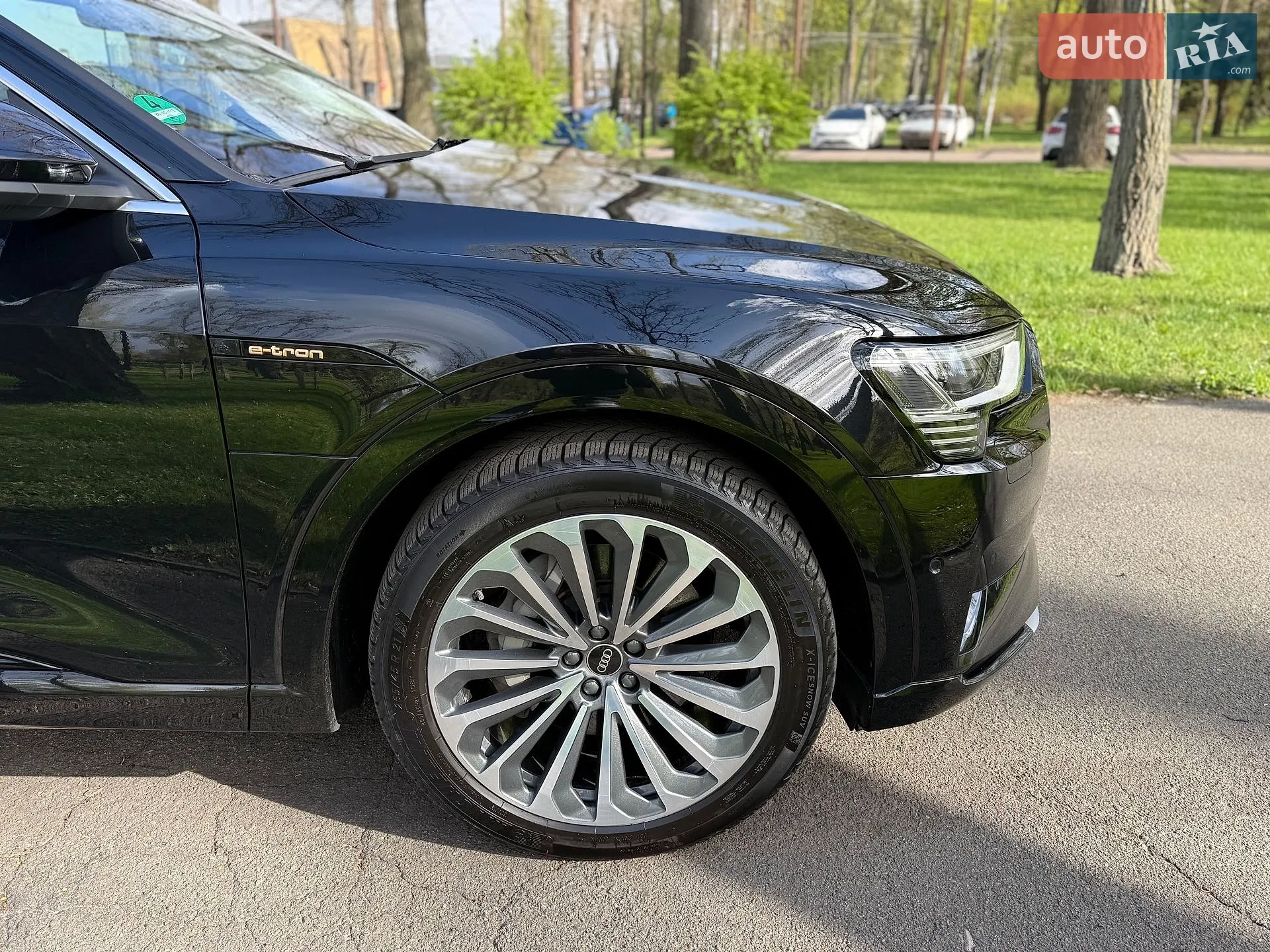 2021 Audi e-tron - мініатюра 9