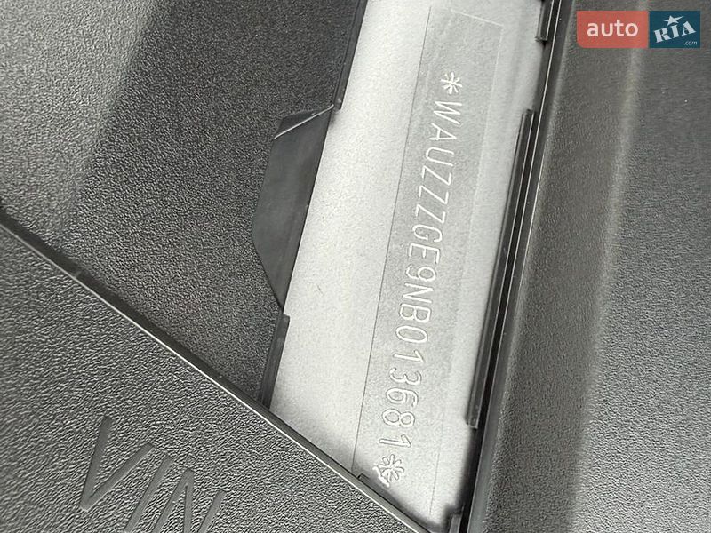 Внедорожник / Кроссовер Audi e-tron 2021 в Ровно