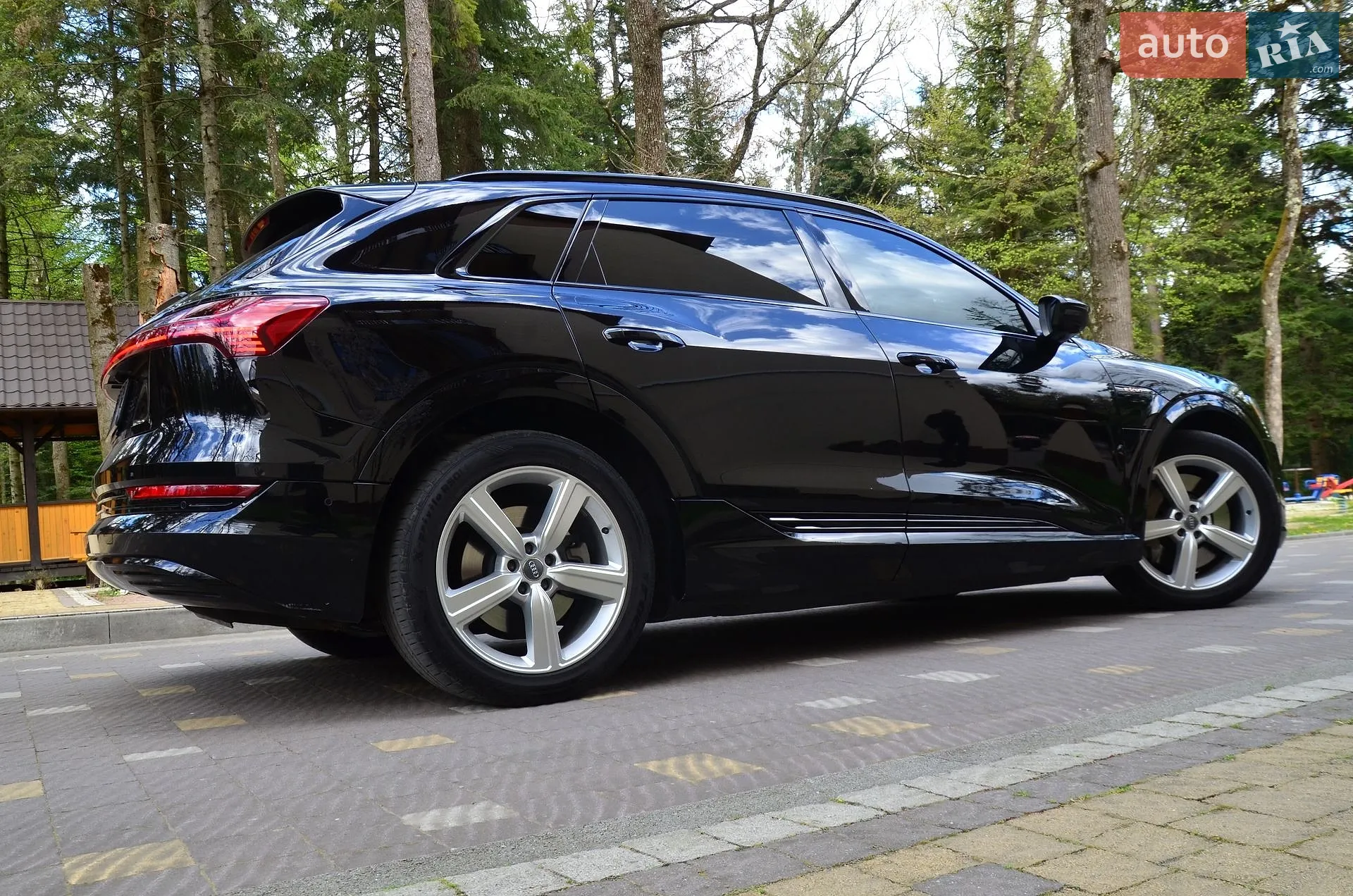 2019 Audi e-tron - мініатюра 35