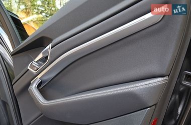 Внедорожник / Кроссовер Audi e-tron 2019 в Трускавце