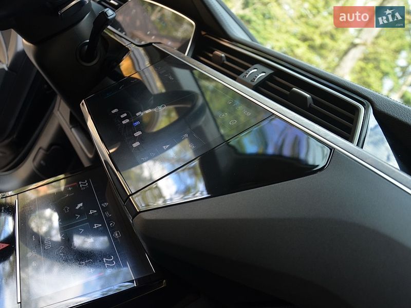 Внедорожник / Кроссовер Audi e-tron 2019 в Трускавце