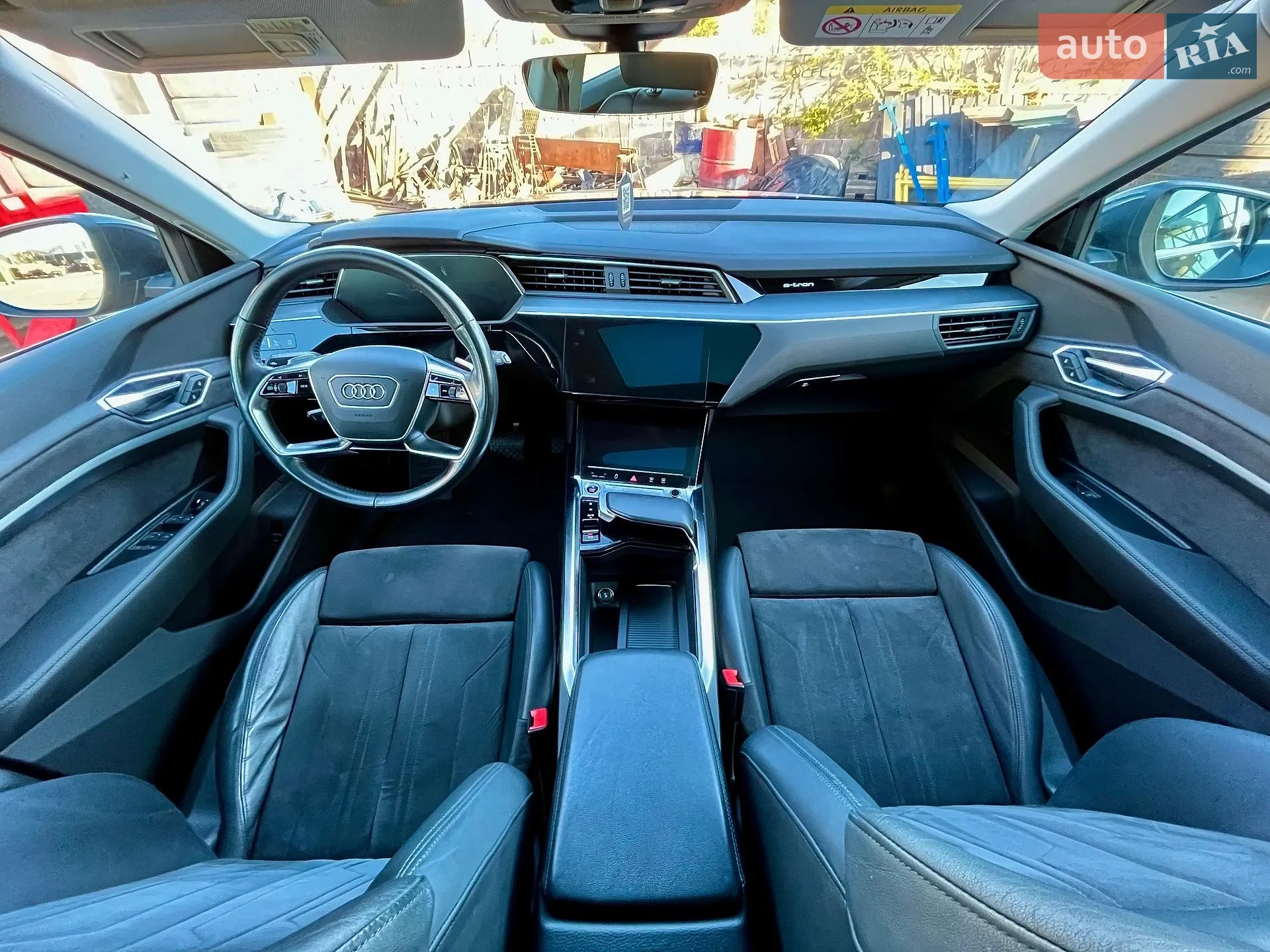 2020 Audi e-tron - мініатюра 52