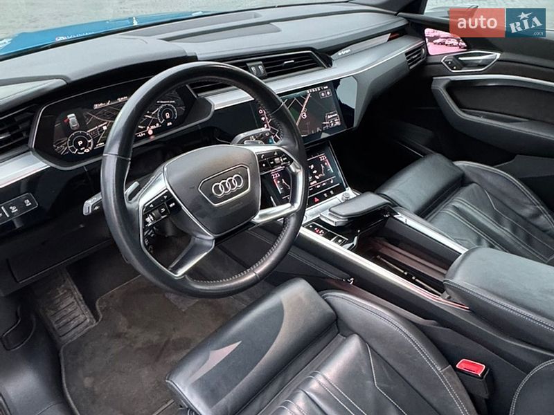 Внедорожник / Кроссовер Audi e-tron 2019 в Харькове