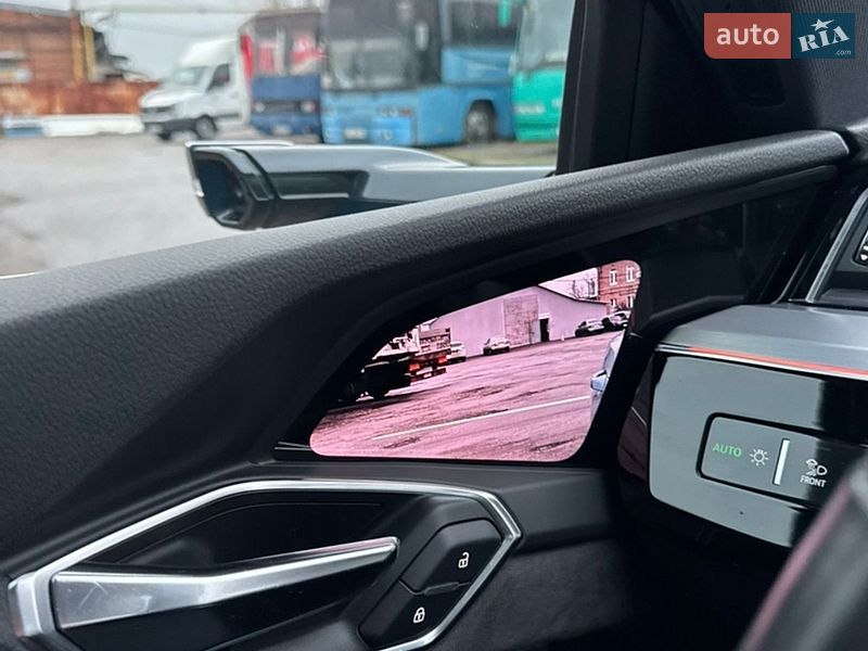 Внедорожник / Кроссовер Audi e-tron 2019 в Харькове
