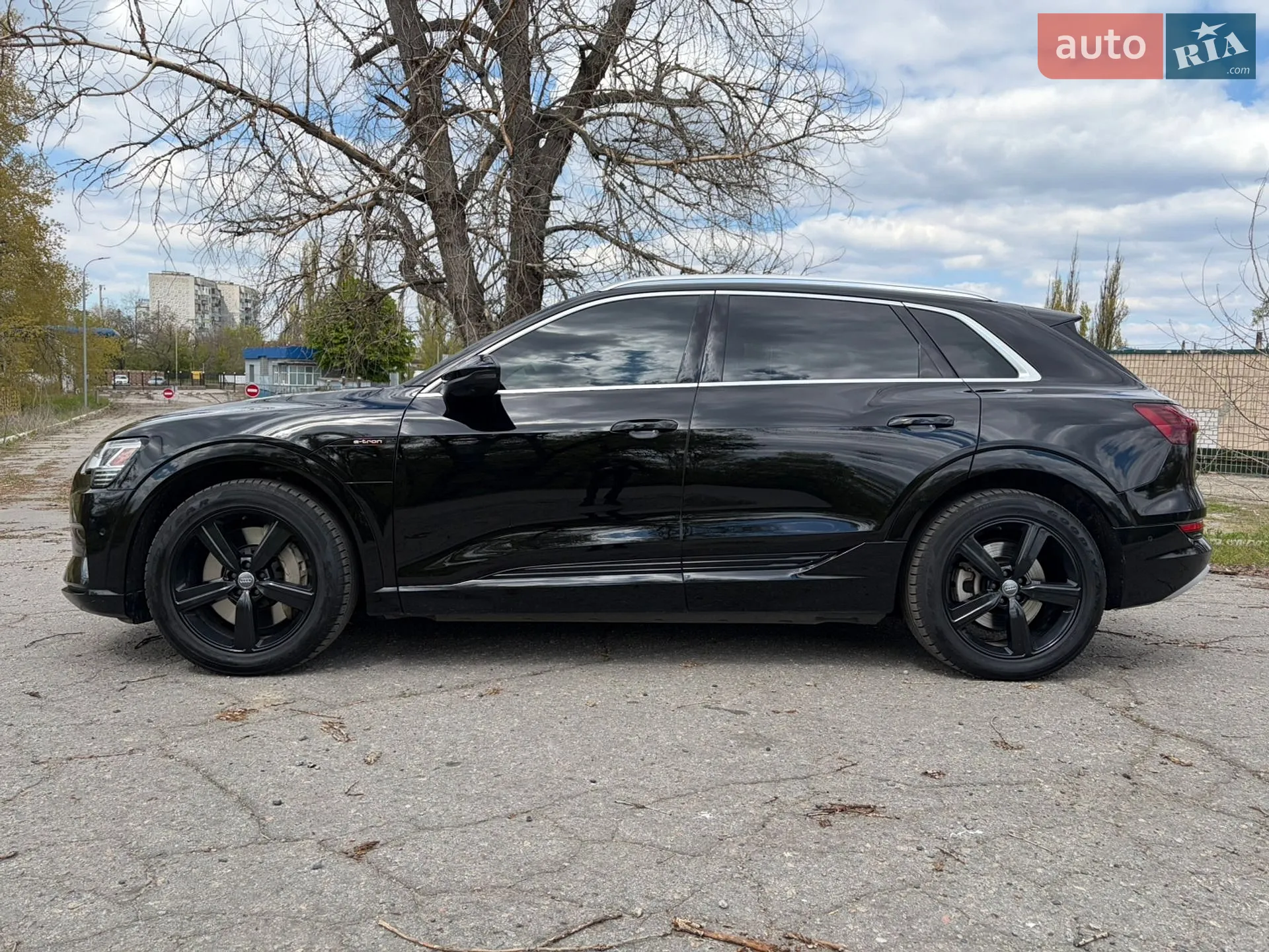 2019 Audi e-tron - мініатюра 9