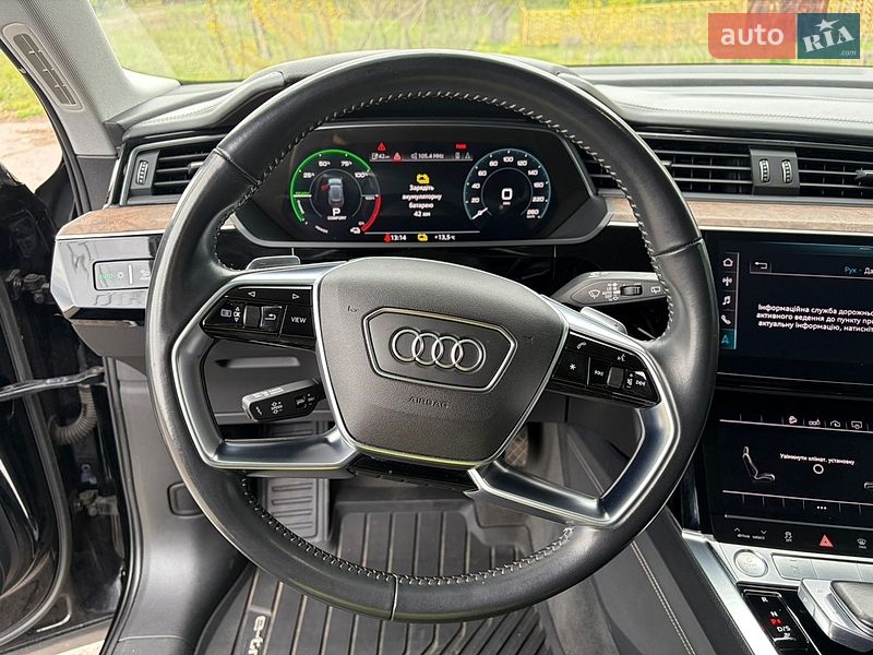 Внедорожник / Кроссовер Audi e-tron 2019 в Кременчуге