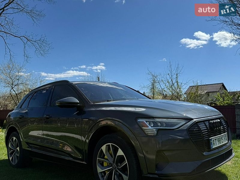 Внедорожник / Кроссовер Audi e-tron 2020 в Ивано-Франковске