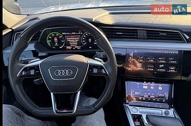 Внедорожник / Кроссовер Audi e-tron 2019 в Ровно