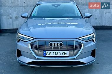 Внедорожник / Кроссовер Audi e-tron 2021 в Киеве фото 23 Внедорожник / Кроссовер Audi e-tron 2021 в Киеве