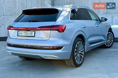 Внедорожник / Кроссовер Audi e-tron 2021 в Киеве фото 31 Внедорожник / Кроссовер Audi e-tron 2021 в Киеве