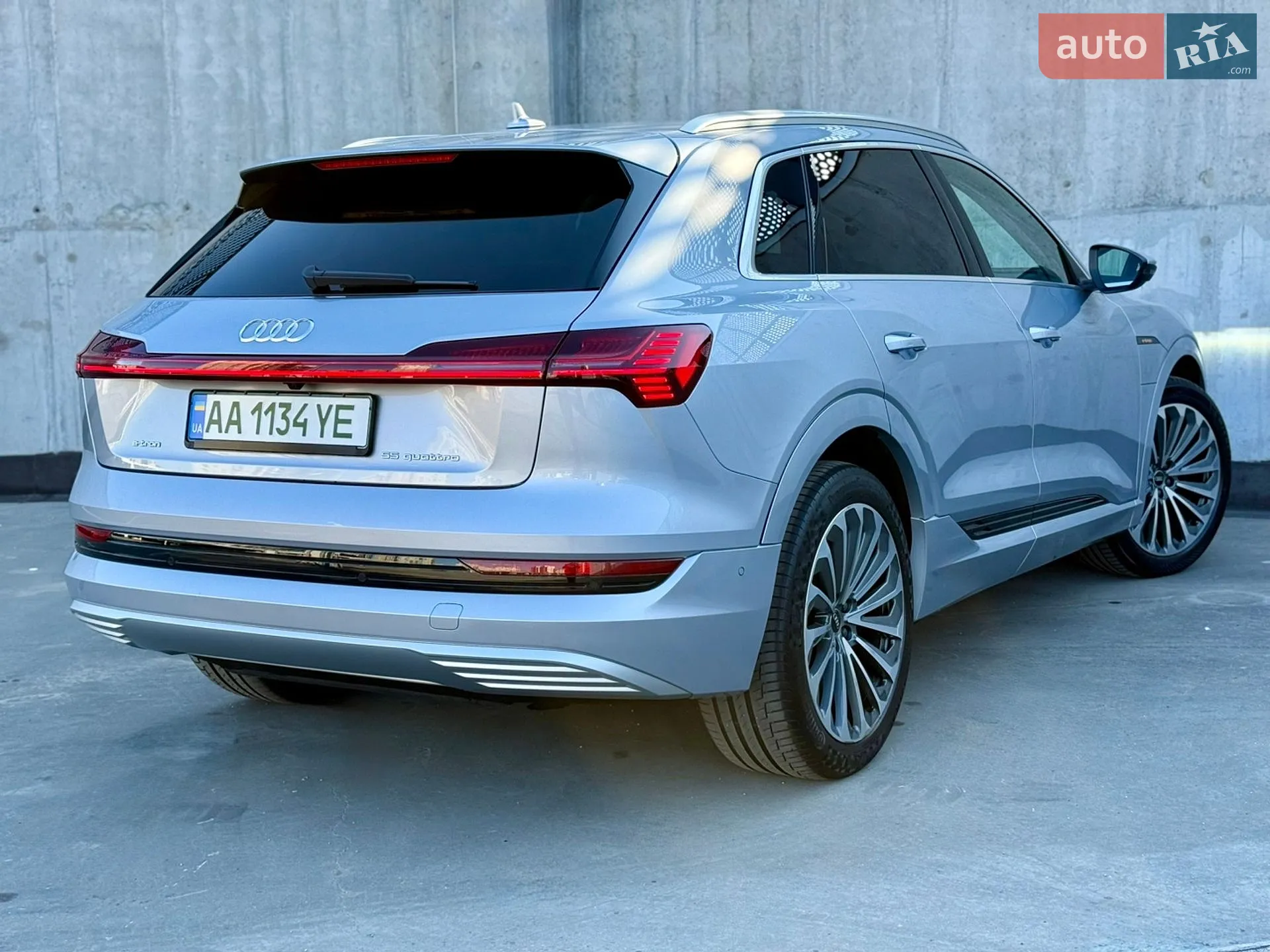 2021 Audi e-tron - мініатюра 31
