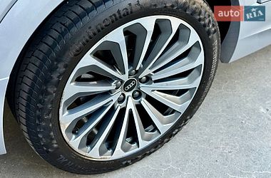 Внедорожник / Кроссовер Audi e-tron 2021 в Киеве фото 45 Внедорожник / Кроссовер Audi e-tron 2021 в Киеве