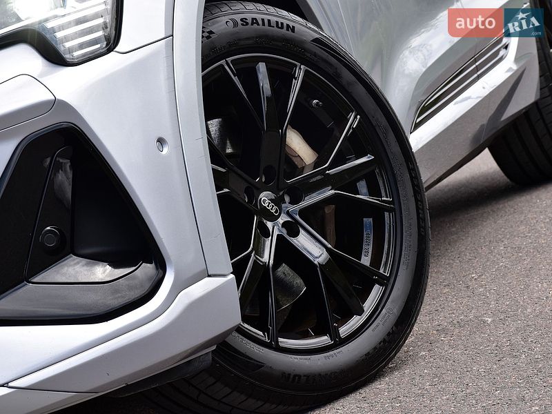Внедорожник / Кроссовер Audi e-tron 2020 в Дрогобыче