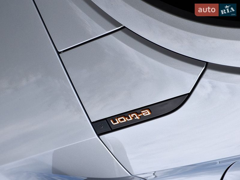 Внедорожник / Кроссовер Audi e-tron 2020 в Дрогобыче