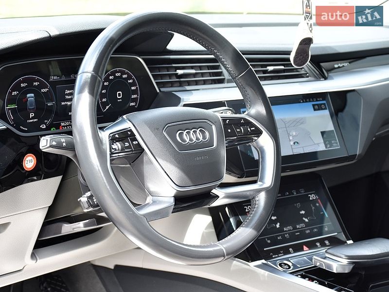 Внедорожник / Кроссовер Audi e-tron 2020 в Дрогобыче