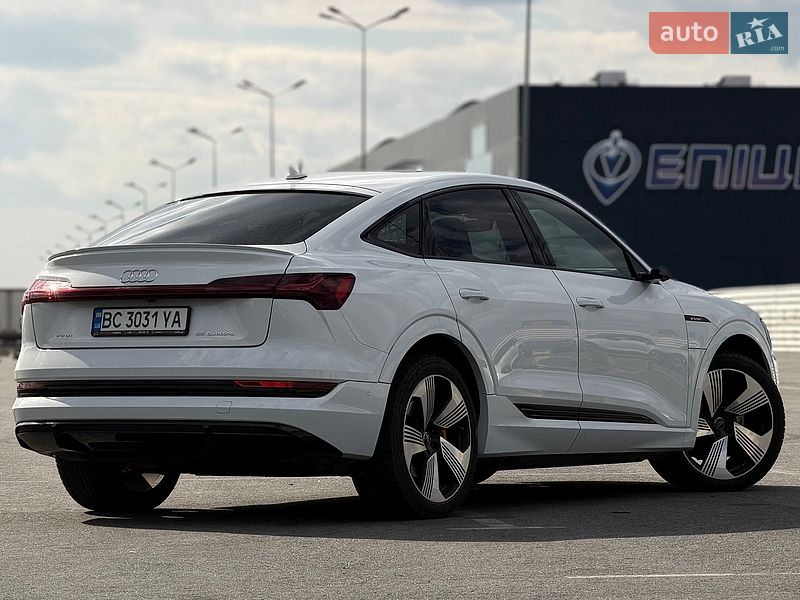 Внедорожник / Кроссовер Audi e-tron 2020 в Львове