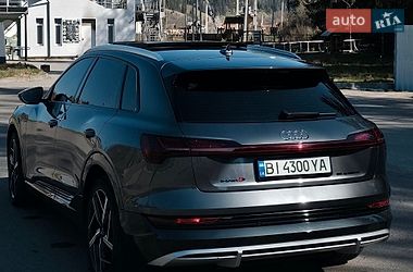 Внедорожник / Кроссовер Audi e-tron 2020 в Ивано-Франковске