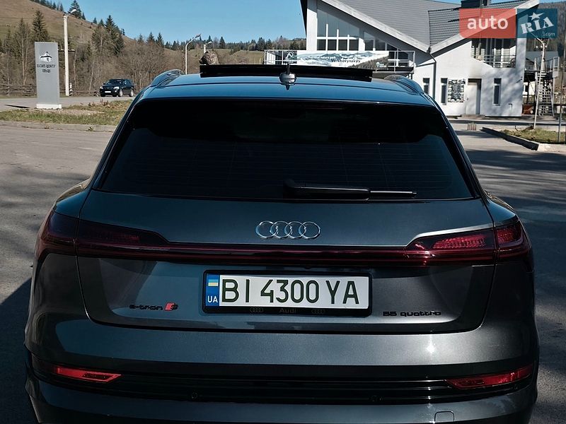Внедорожник / Кроссовер Audi e-tron 2020 в Ивано-Франковске