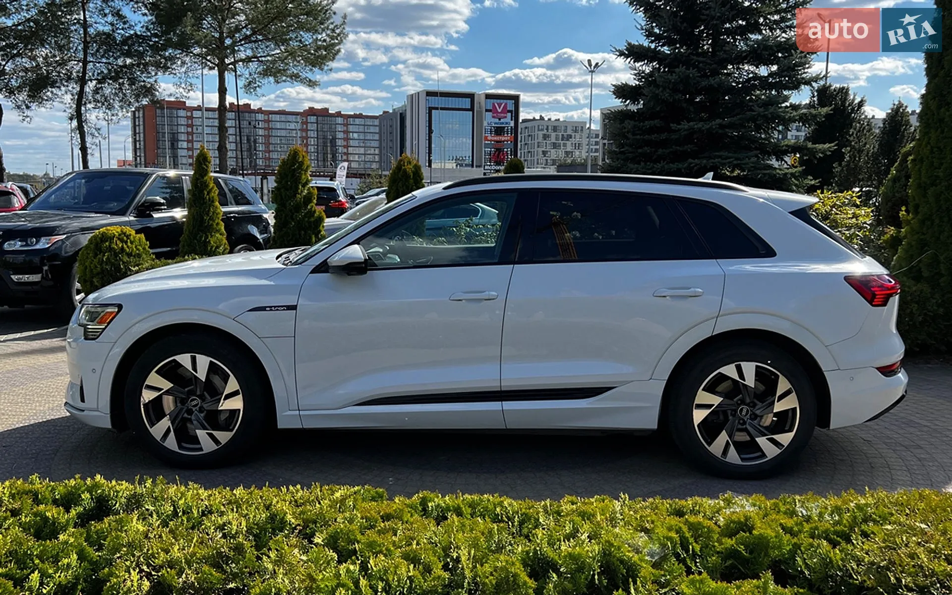2021 Audi e-tron - мініатюра 4
