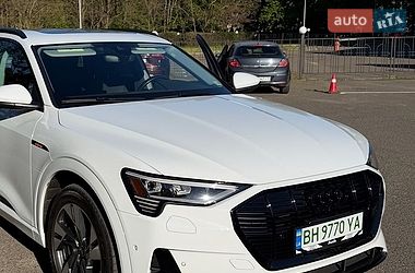 Внедорожник / Кроссовер Audi e-tron 2022 в Одессе
