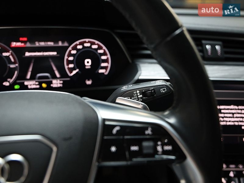 Внедорожник / Кроссовер Audi e-tron 2022 в Луцке