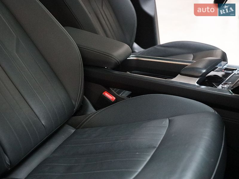 Внедорожник / Кроссовер Audi e-tron 2022 в Луцке