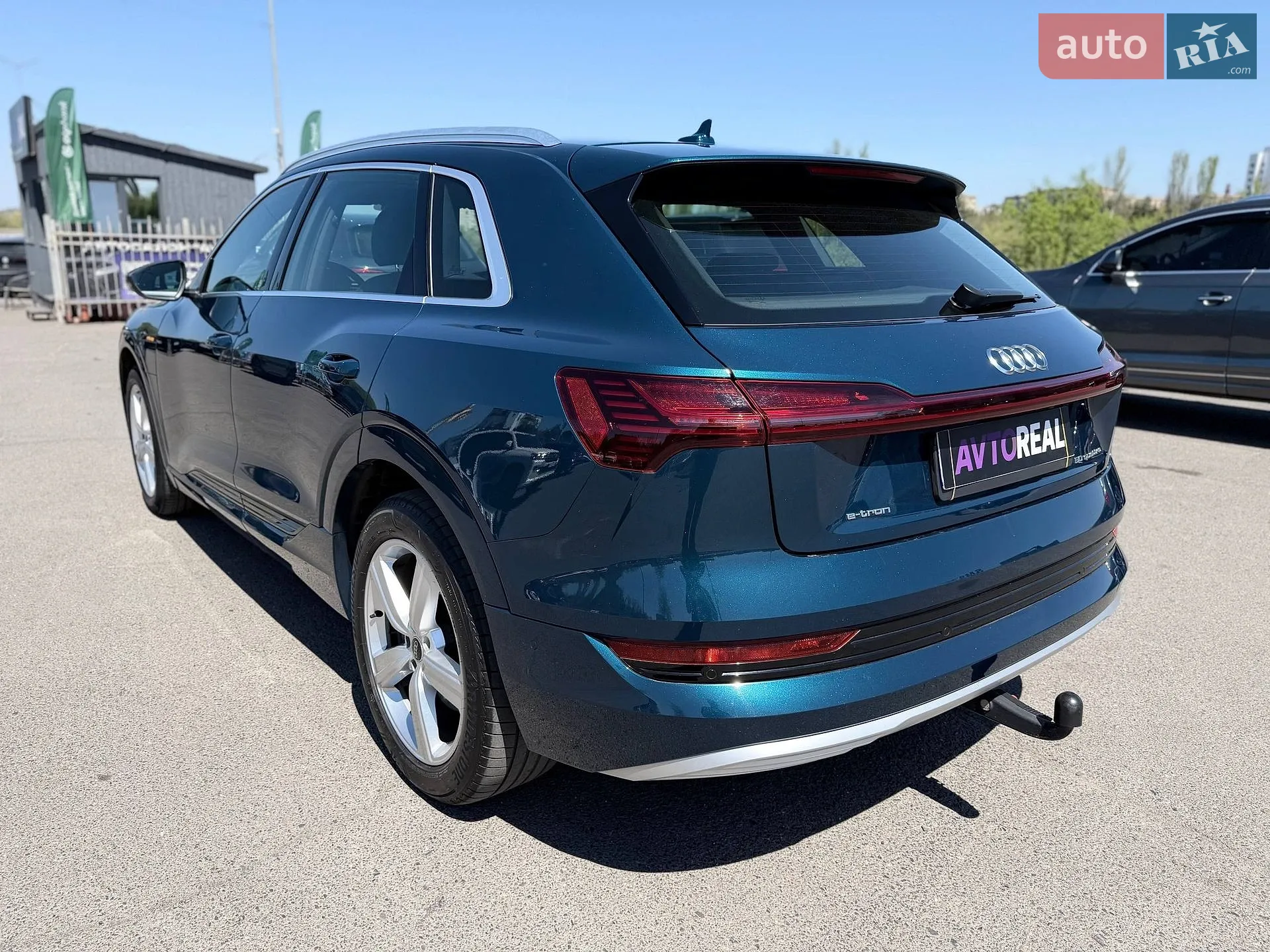 2020 Audi e-tron - мініатюра 30