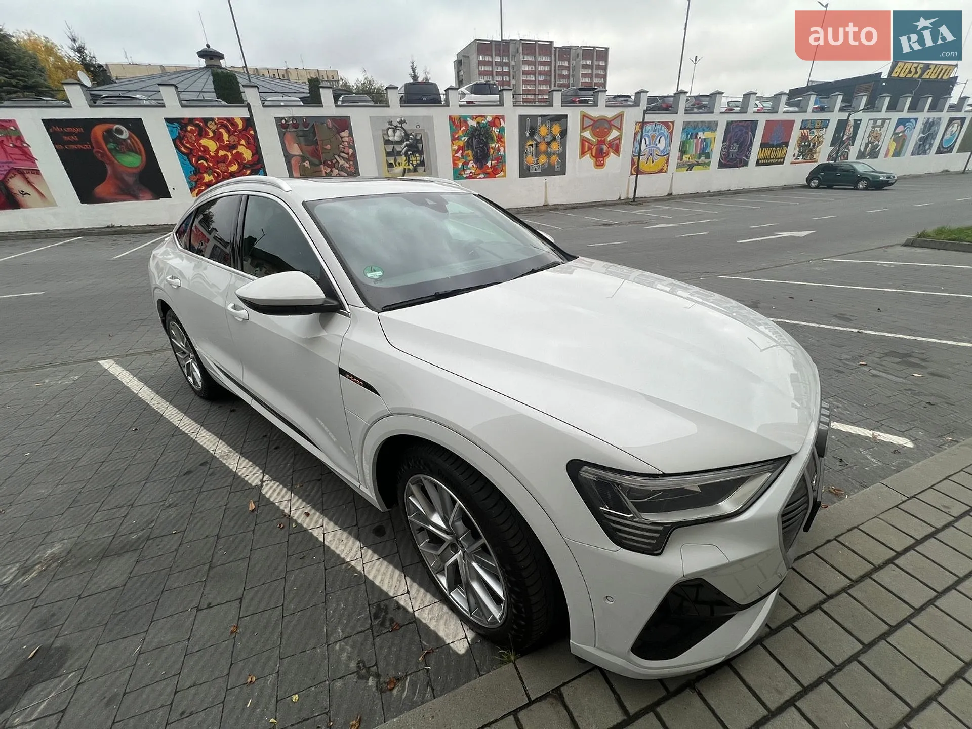 2020 Audi e-tron - мініатюра 4