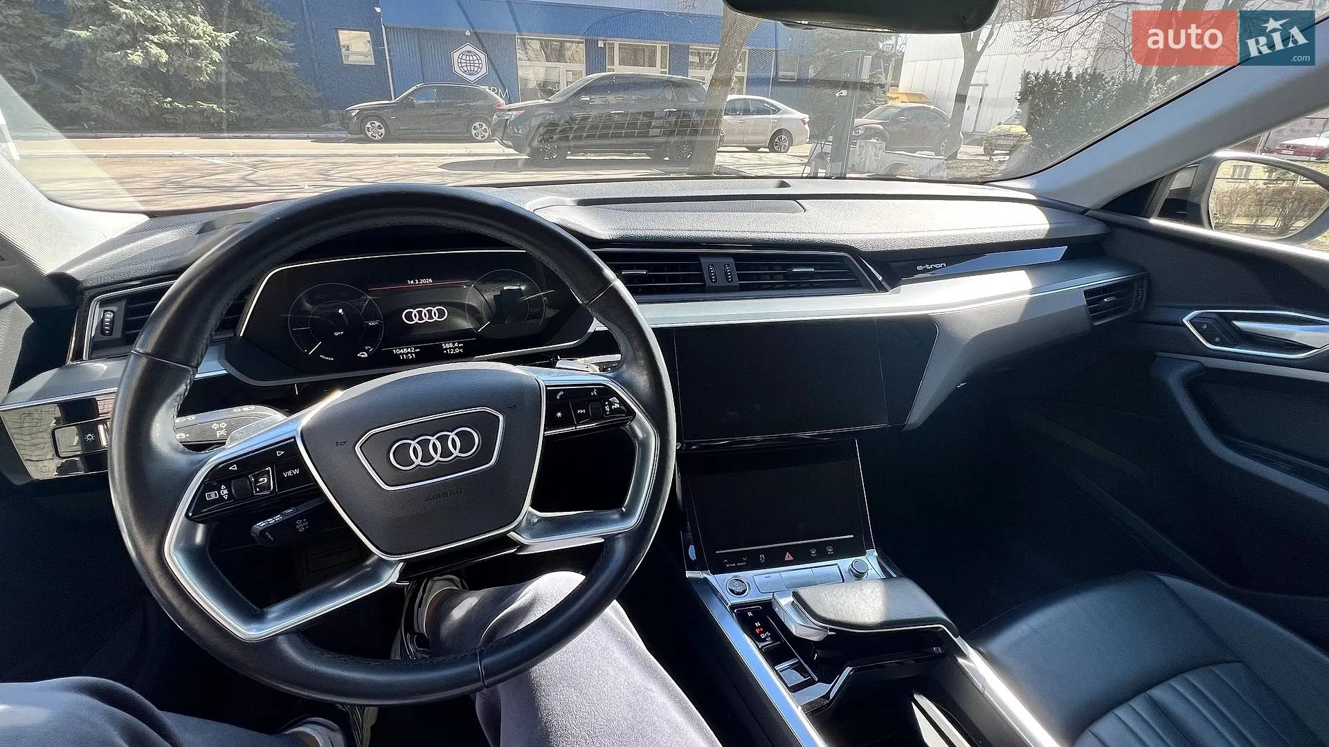 2021 Audi e-tron - мініатюра 10