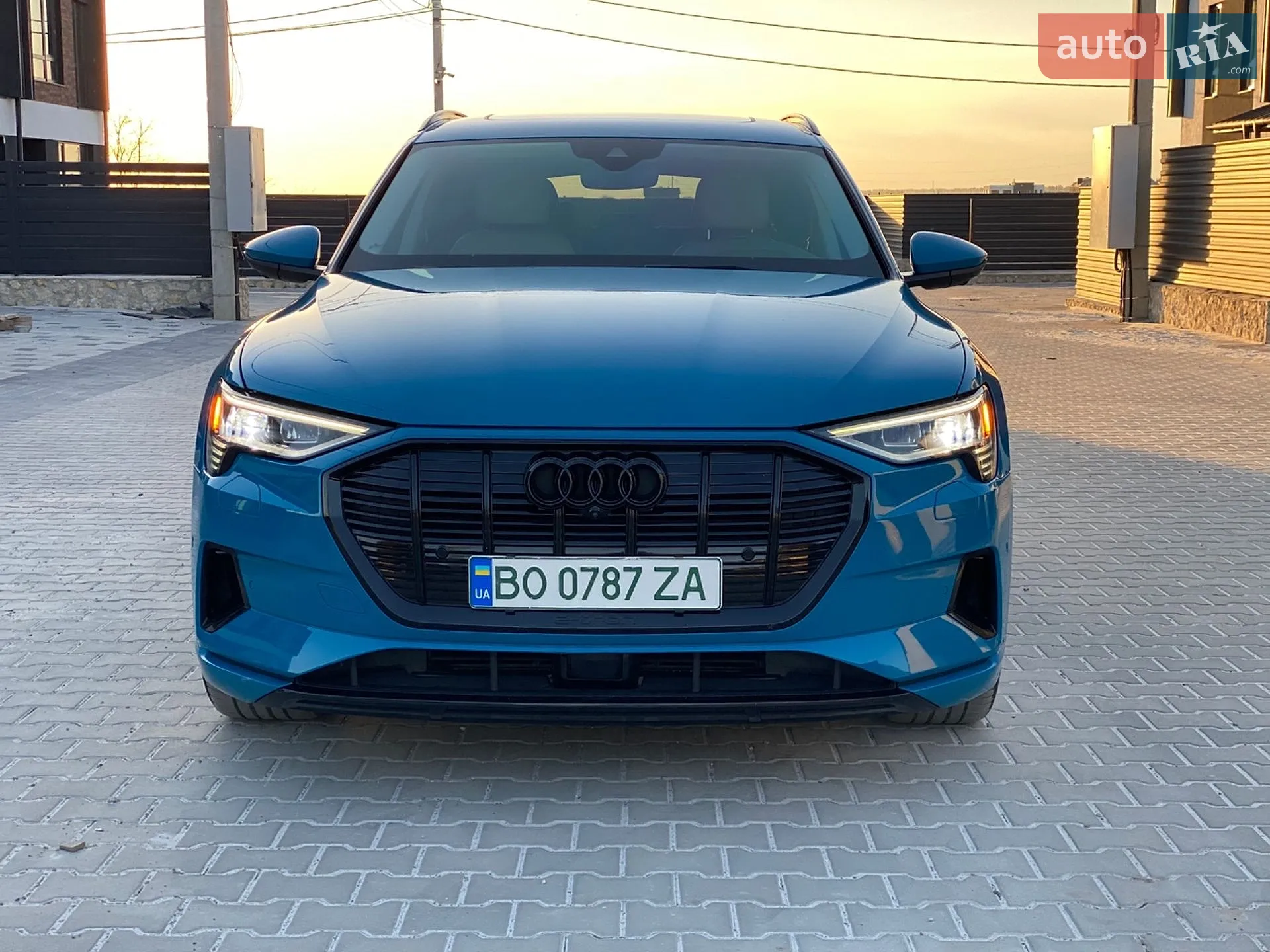 2019 Audi e-tron - мініатюра 3