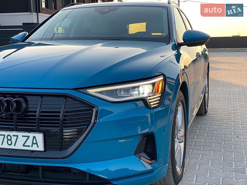 Внедорожник / Кроссовер Audi e-tron 2019 в Тернополе