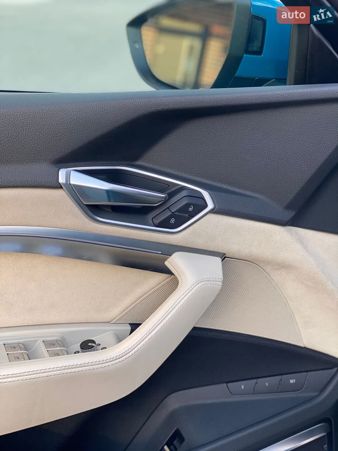 2019 Audi e-tron - мініатюра 25