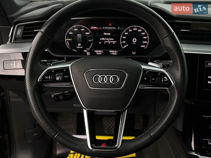 Внедорожник / Кроссовер Audi e-tron 2022 в Мукачево