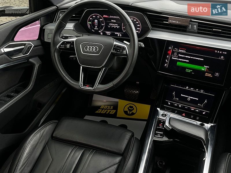 Внедорожник / Кроссовер Audi e-tron 2022 в Мукачево