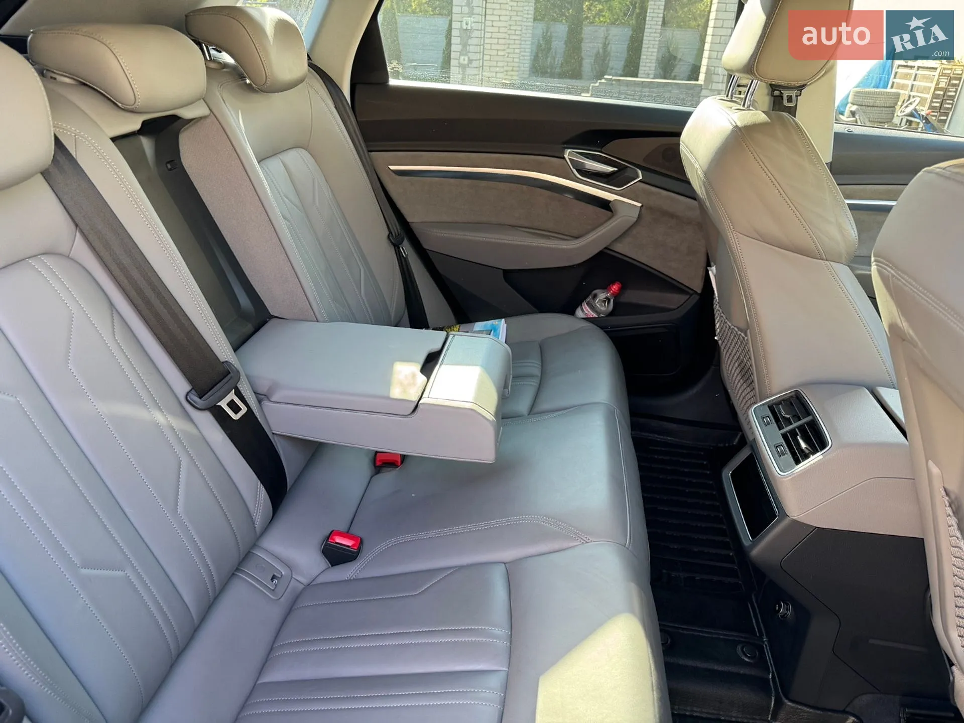 2019 Audi e-tron - мініатюра 15