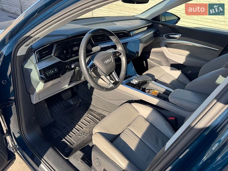 Внедорожник / Кроссовер Audi e-tron 2020 в Житомире