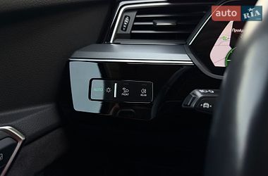 Внедорожник / Кроссовер Audi e-tron 2020 в Сваляве фото 42 Внедорожник / Кроссовер Audi e-tron 2020 в Сваляве