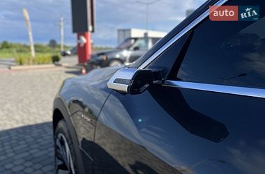 Внедорожник / Кроссовер Audi e-tron 2022 в Мукачево