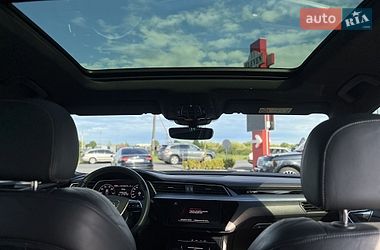 Внедорожник / Кроссовер Audi e-tron 2022 в Мукачево