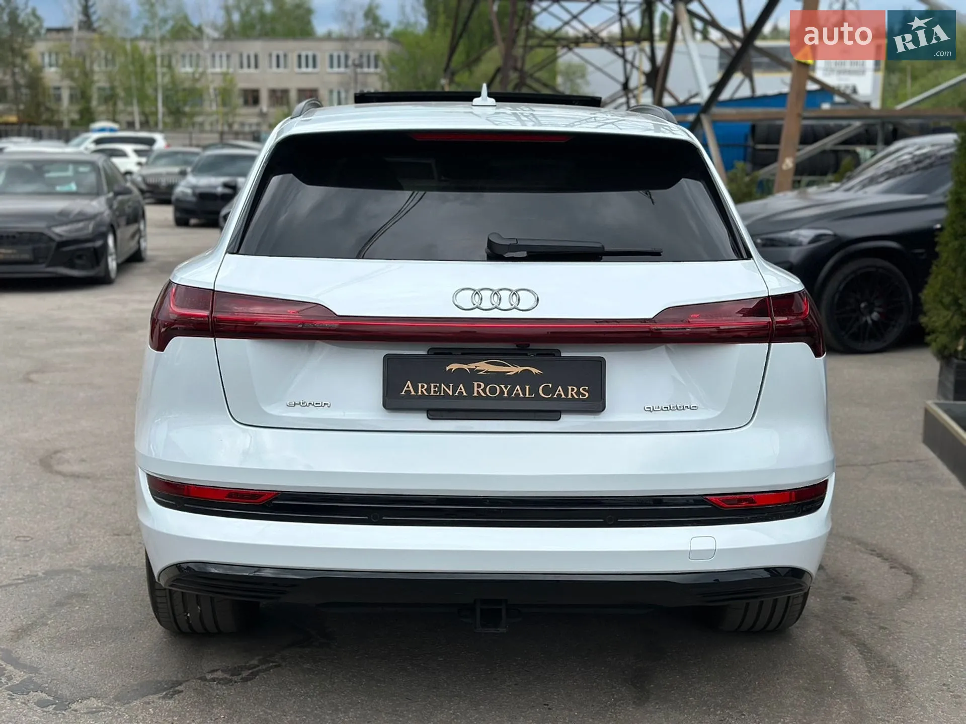 2021 Audi e-tron - мініатюра 11