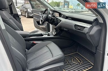 Внедорожник / Кроссовер Audi e-tron 2021 в Харькове